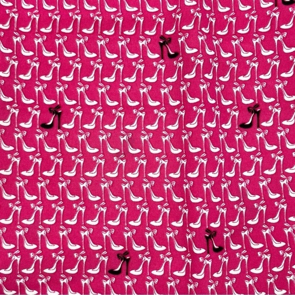 Pleione Women’s Pink Stiletto Print High-Low Tank Top - Picture 3 of 9